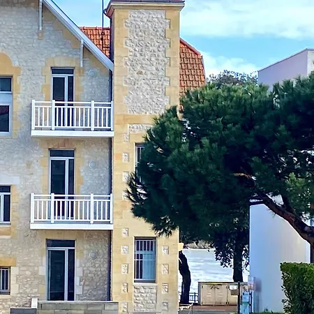 4 Pers Renove A 2 Pas De La Plage, Balcon Et Parking Prive, Centre - Fr-1-539-56 Apartamento Saint-Palais-sur-Mer