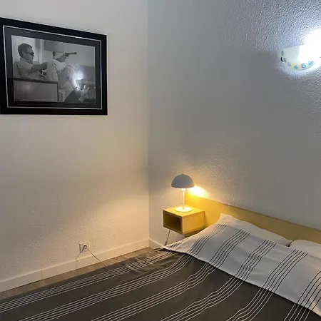 4 Pers Renove A 2 Pas De La Plage, Balcon Et Parking Prive, Centre - Fr-1-539-56 Apartman
