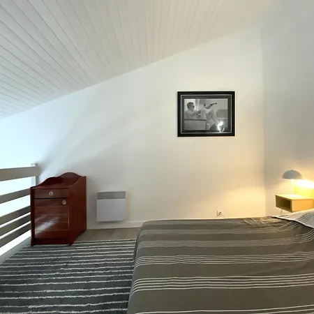 4 Pers Renove A 2 Pas De La Plage, Balcon Et Parking Prive, Centre - Fr-1-539-56 Apartamento *