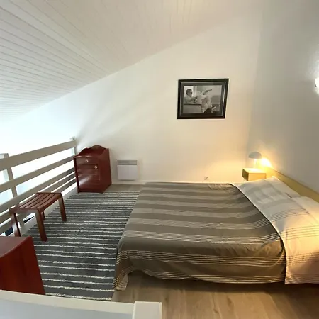 4 Pers Renove A 2 Pas De La Plage, Balcon Et Parking Prive, Centre - Fr-1-539-56 * Saint-Palais-sur-Mer